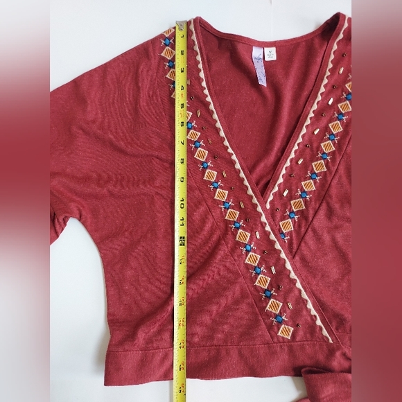 NWOT Ladies M Alya Francesca's Embroidered Beaded Wrap Rust Linen Blend Top - Picture 7 of 7